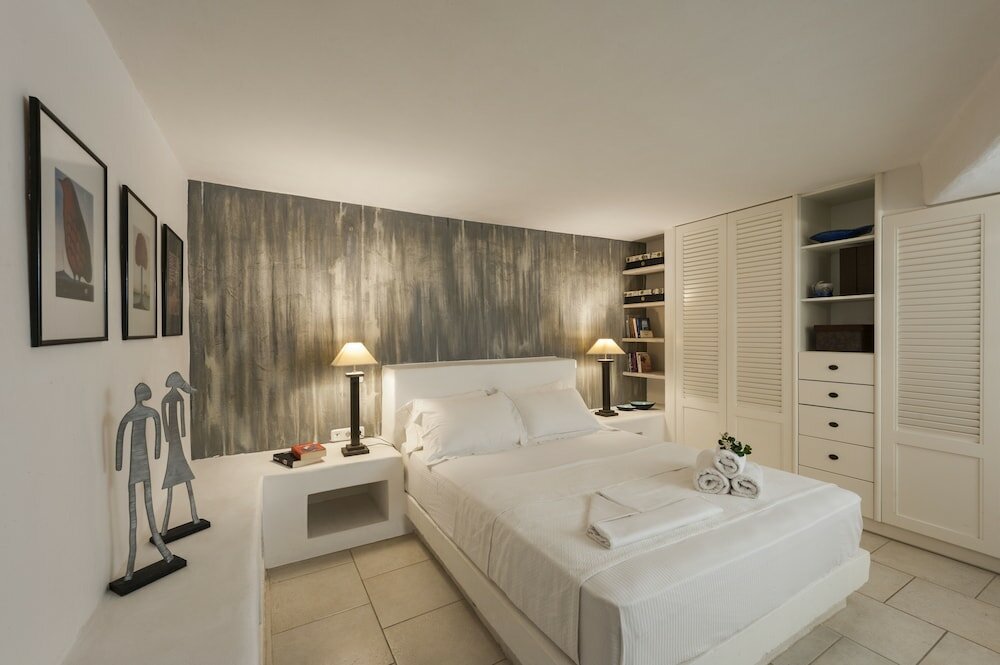 Фото Traditional Stone House in Kostos