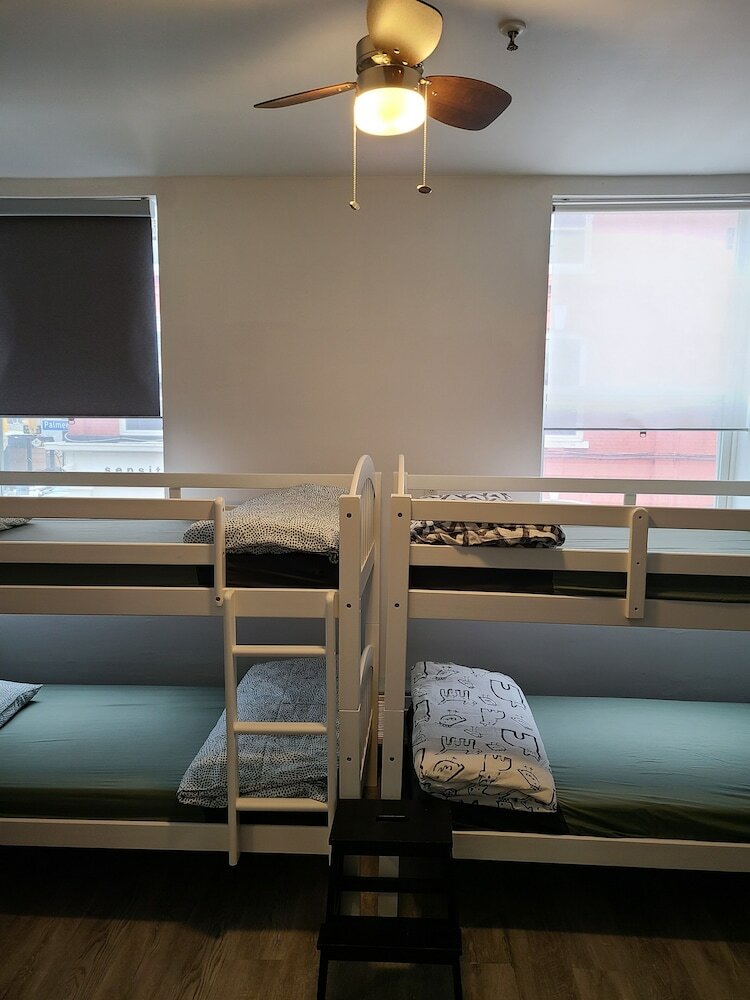 Фото Palmerston Hotel