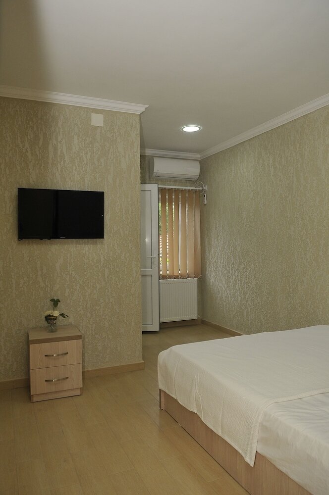 Фото Отель Pomegranate