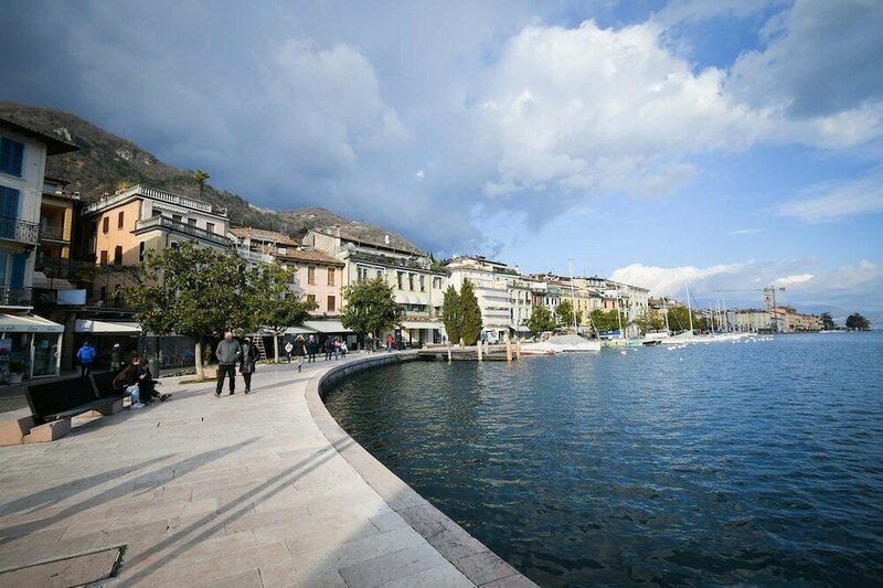 Апартаменты Romantic Benaco Salò - App. 01 в Сале
