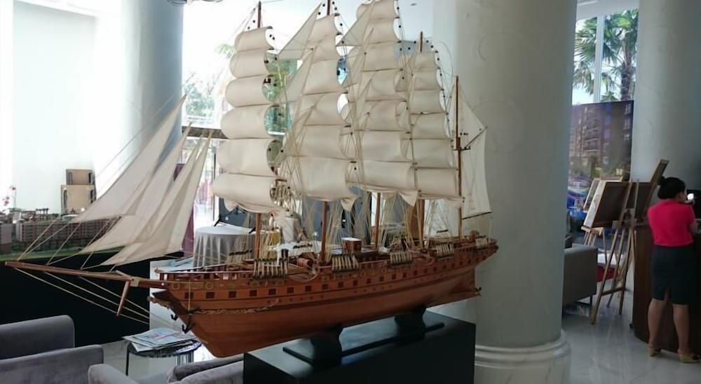 Фото Atlantis Condo Resort Jomtien by Evt