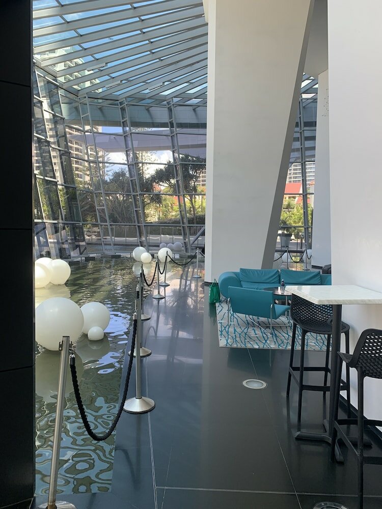 Фото Upmarket Apartment at Beach