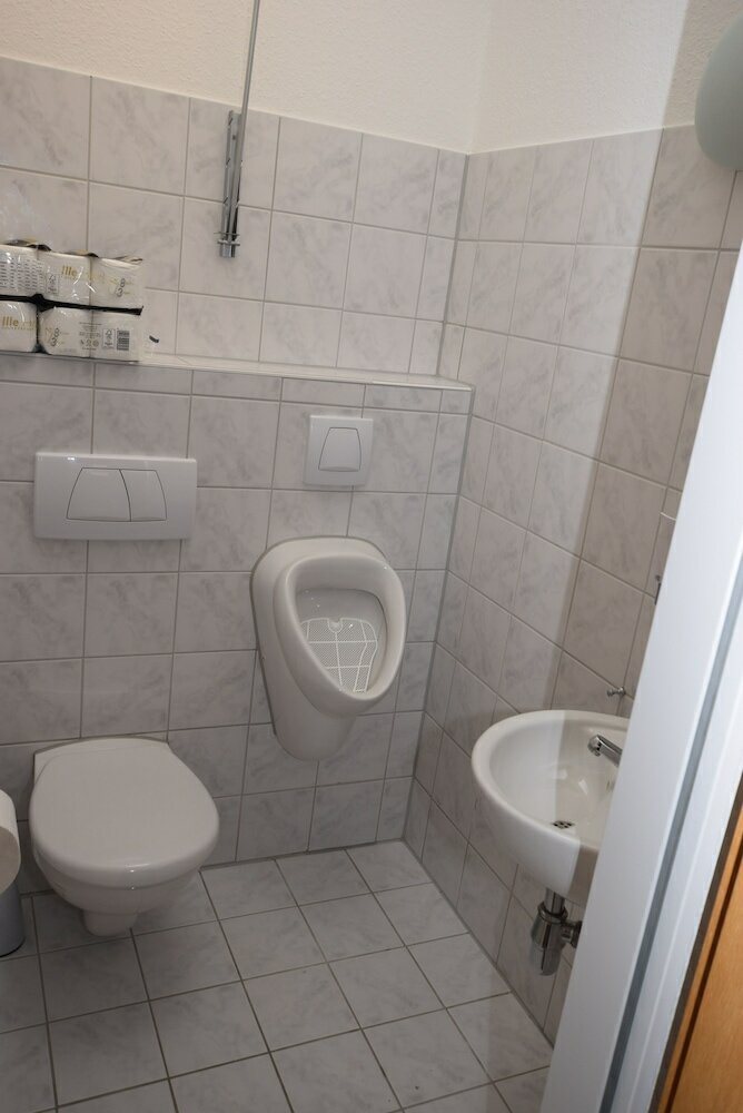 Фото Messezimmer Ab Apartments