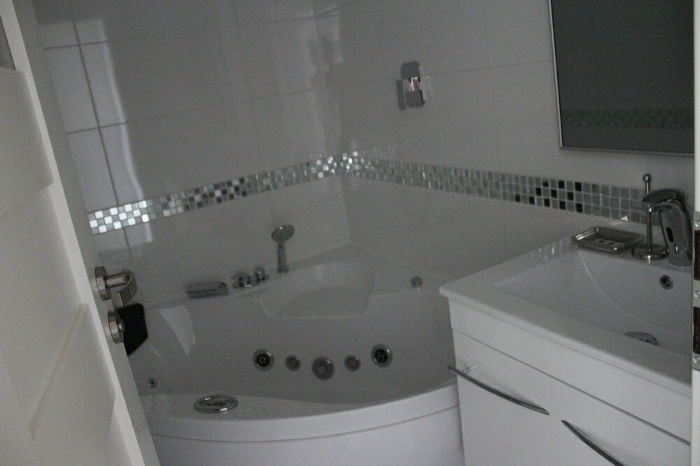 Фото Apartmán Relax so saunou a jakuzzi