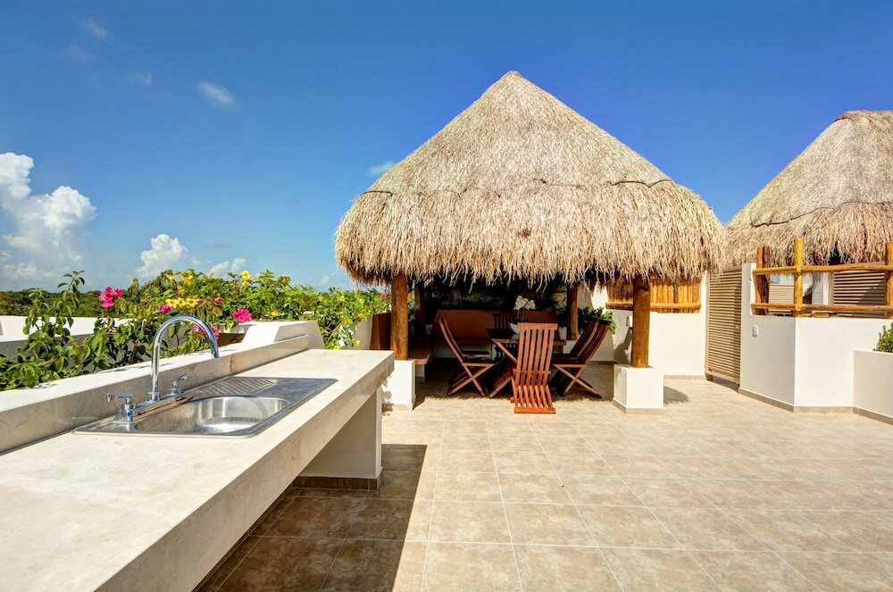 Фото Rebecca 2 bedrooms sleeps 5