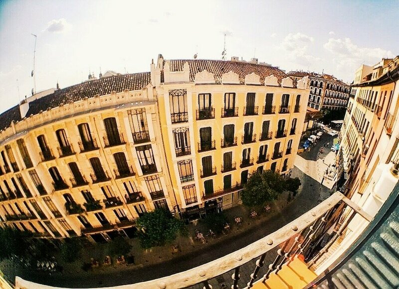 Гостиница Lollipop Flats Plaza Mayor Suite в Мадриде