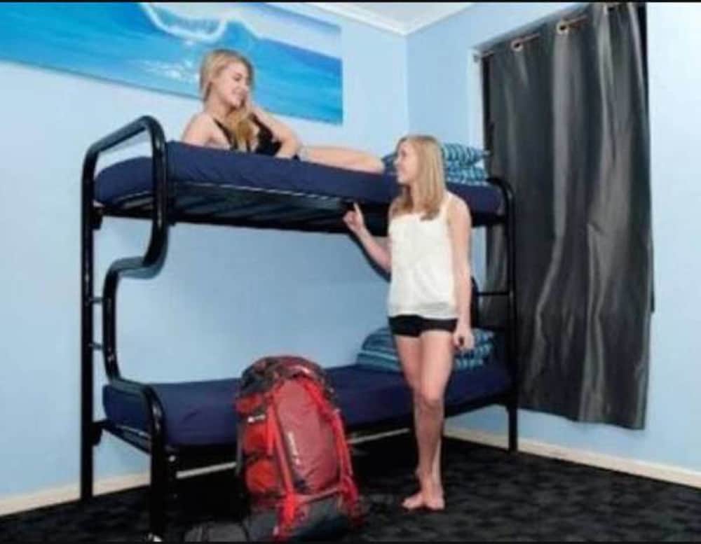 Фото Dazhong Backpackers Hostel