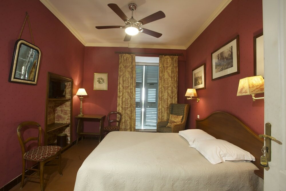 Фото Hotel Central Bastia