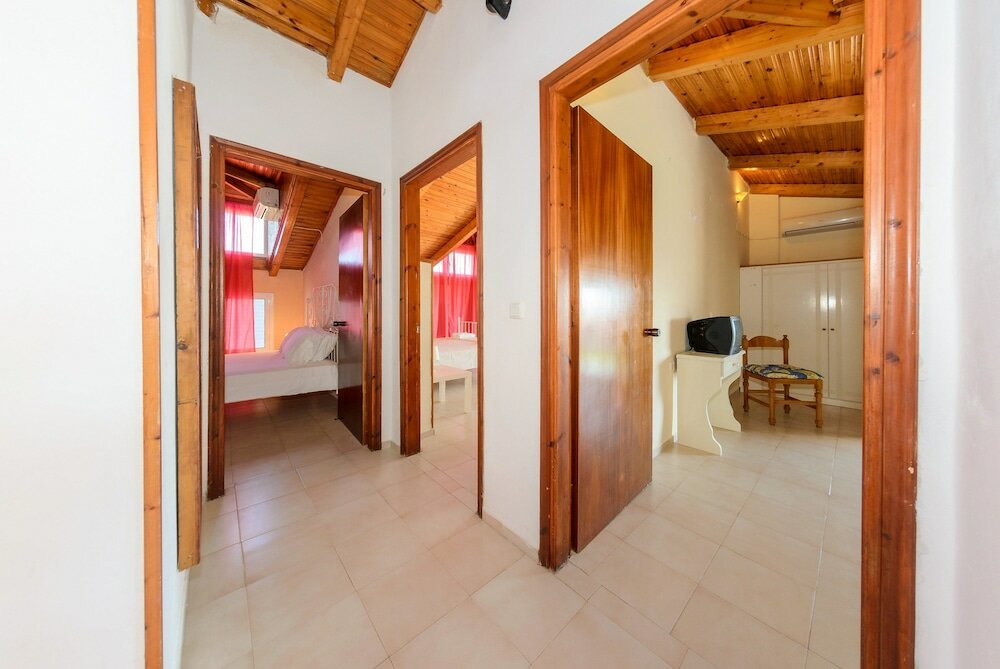 Фото Denise Studios & Apartments