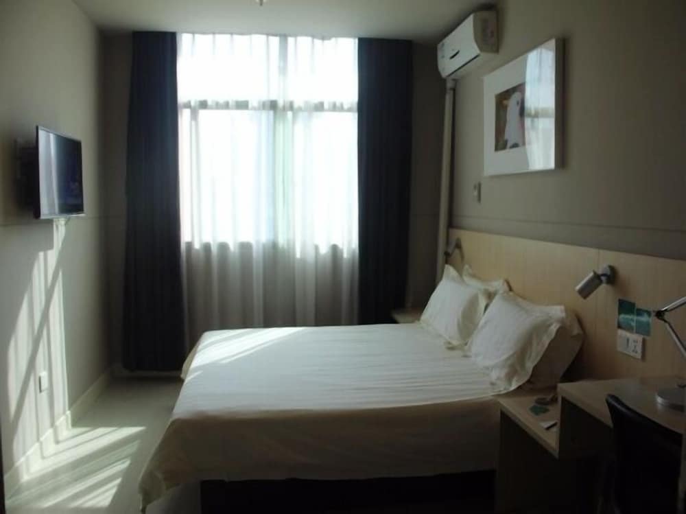 Фото Jinjiang Inn Yongkang City