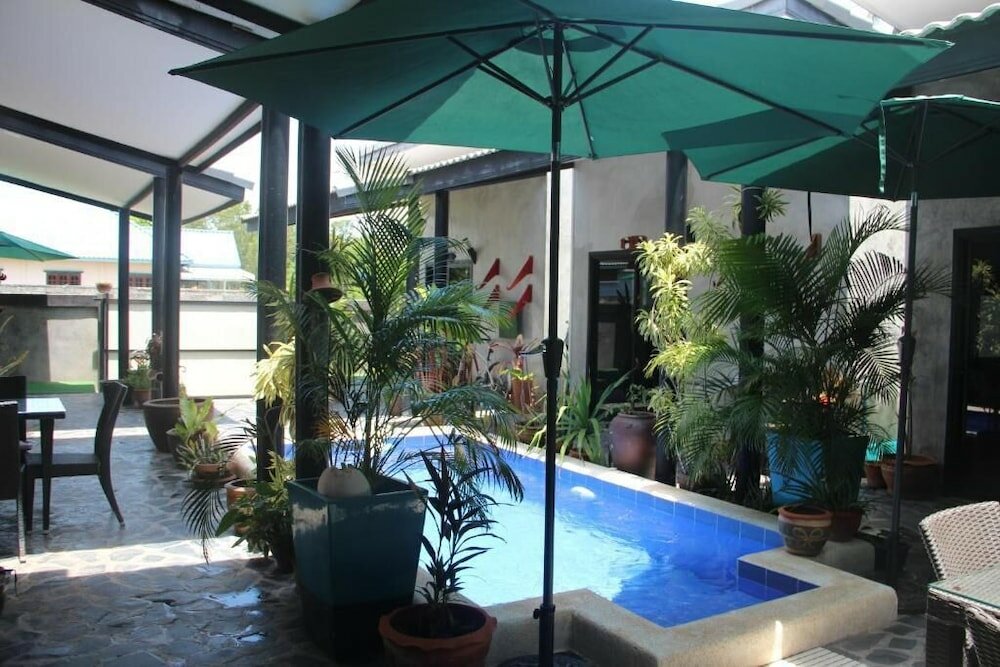 Фото The Beach House Bungalows