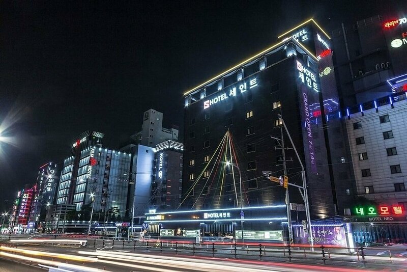 Гостиница Suwon Saint Hotel в Сувоне