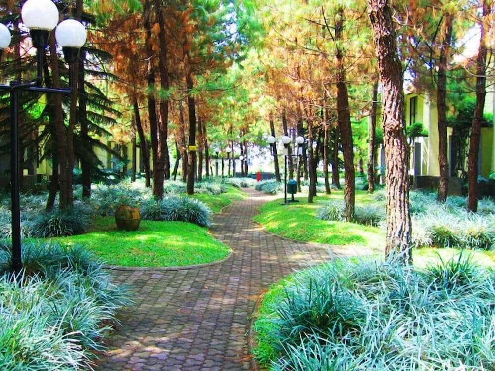 Фото Puri Setiabudhi Residence