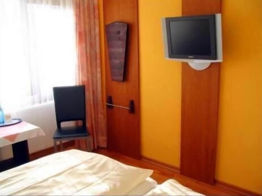 Фото Hotel Am Wasserturm