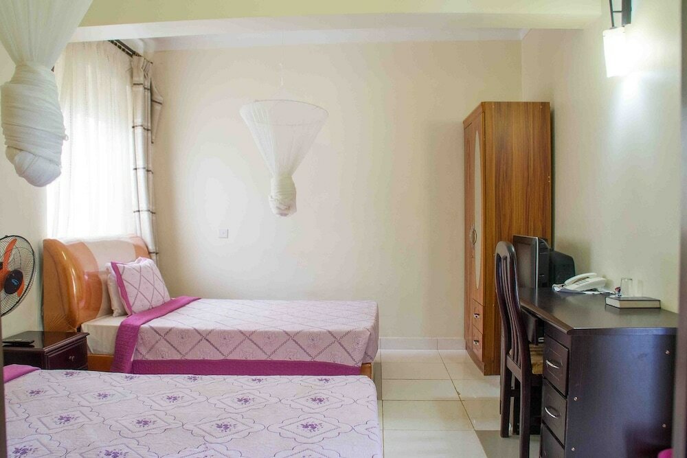 Фото The Dove's Nest Hotel