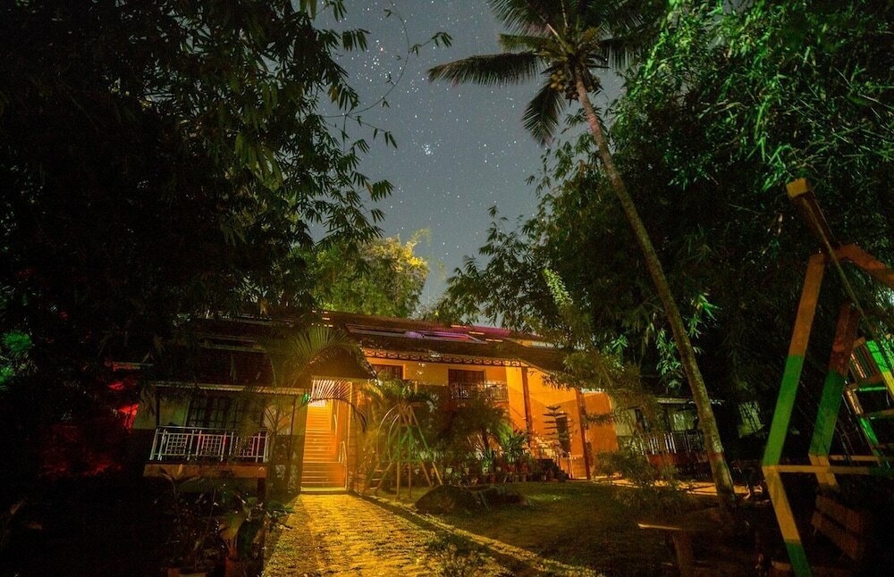 Фото Wynd Valley Garden Resort