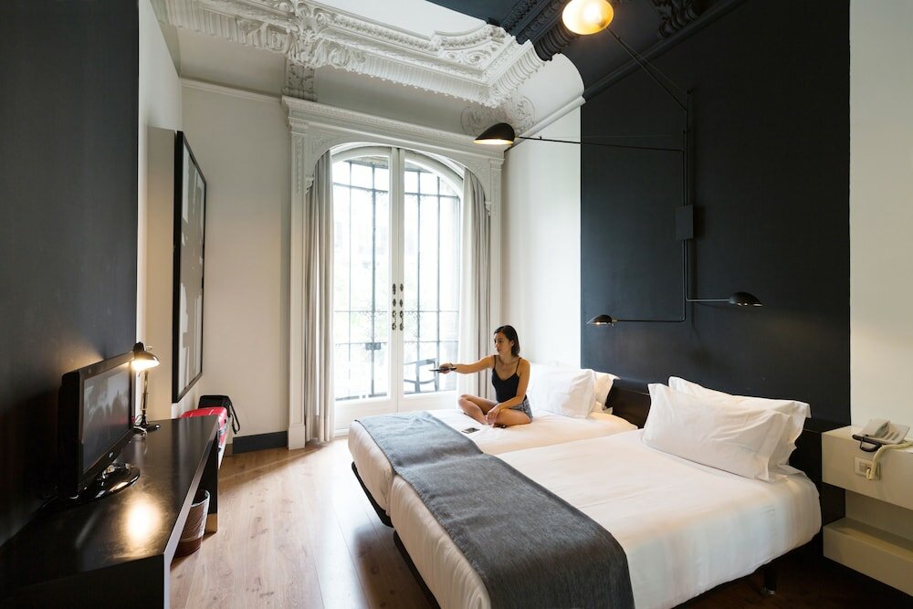 Фото Hotel Praktik Rambla