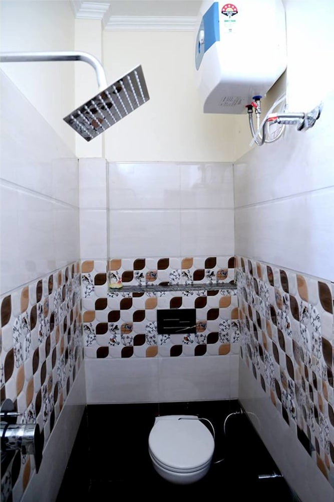 Фото Hotel Chohan Residency