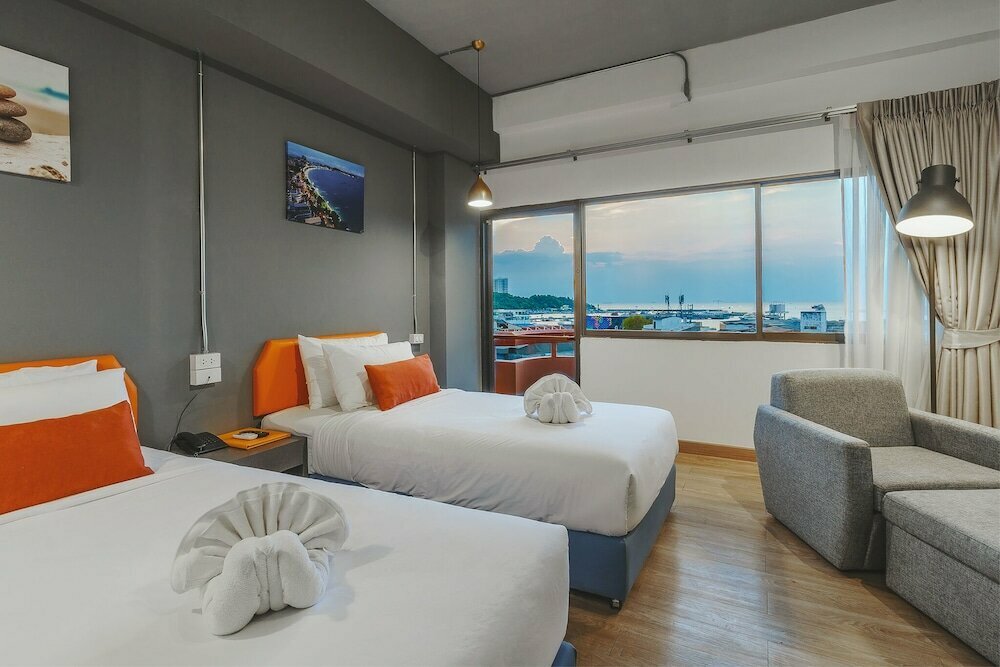 Hotel 7 Days Premium Hotel Pattaya, Pattaya, photo
