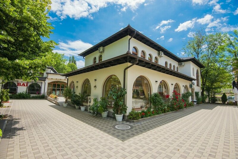 Гостиница Hotel Camp Karagaq в Пече