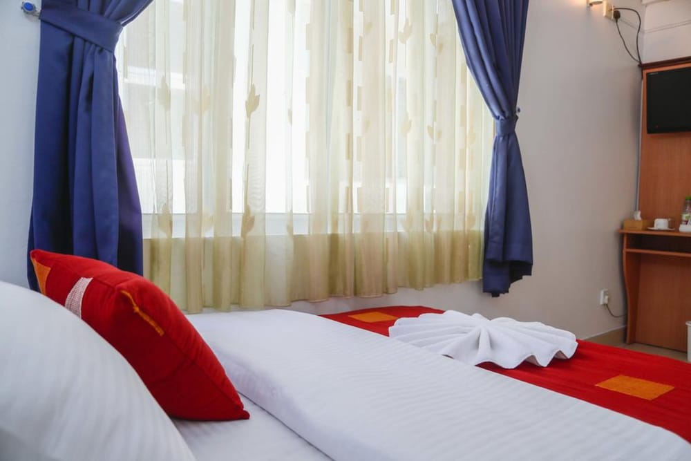 Фото Sunny Suites Inn