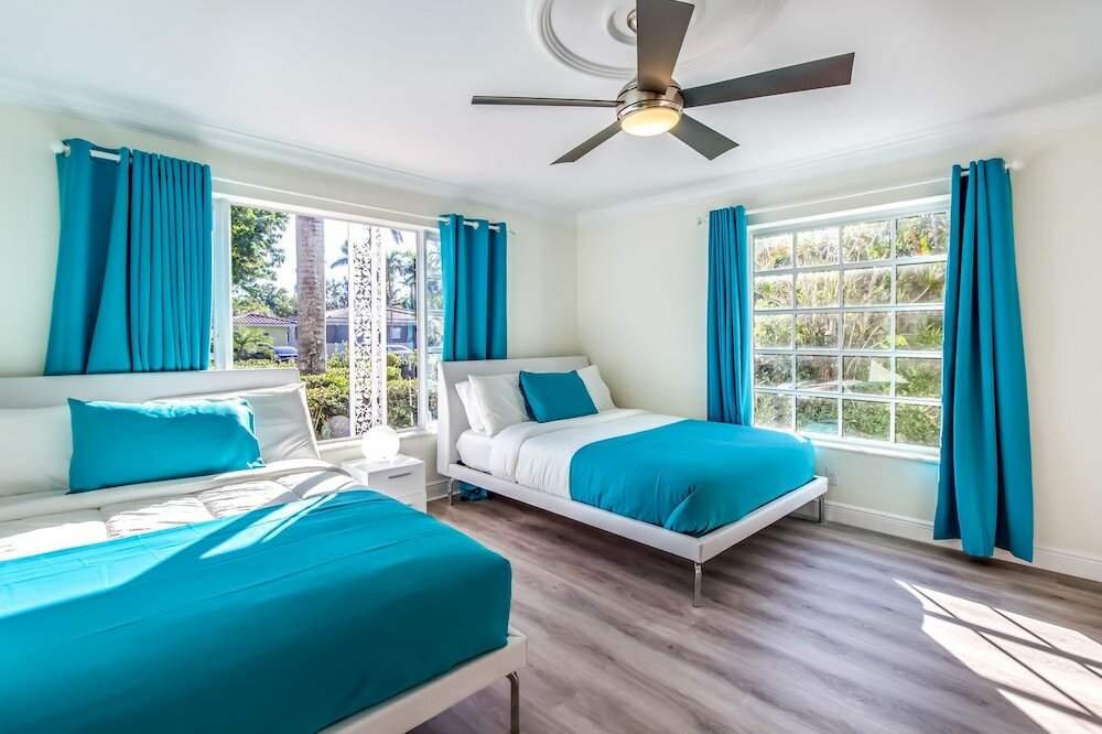 Фото Chateau Hollywood