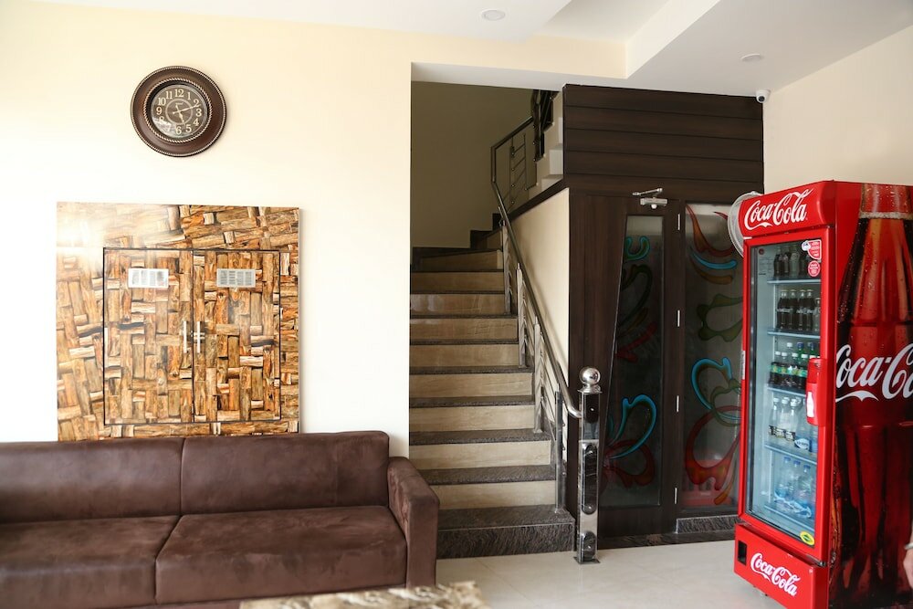 Фото Hotel Chohan Residency