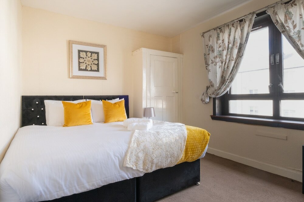 Фото Novelty Suites - Roslin Street