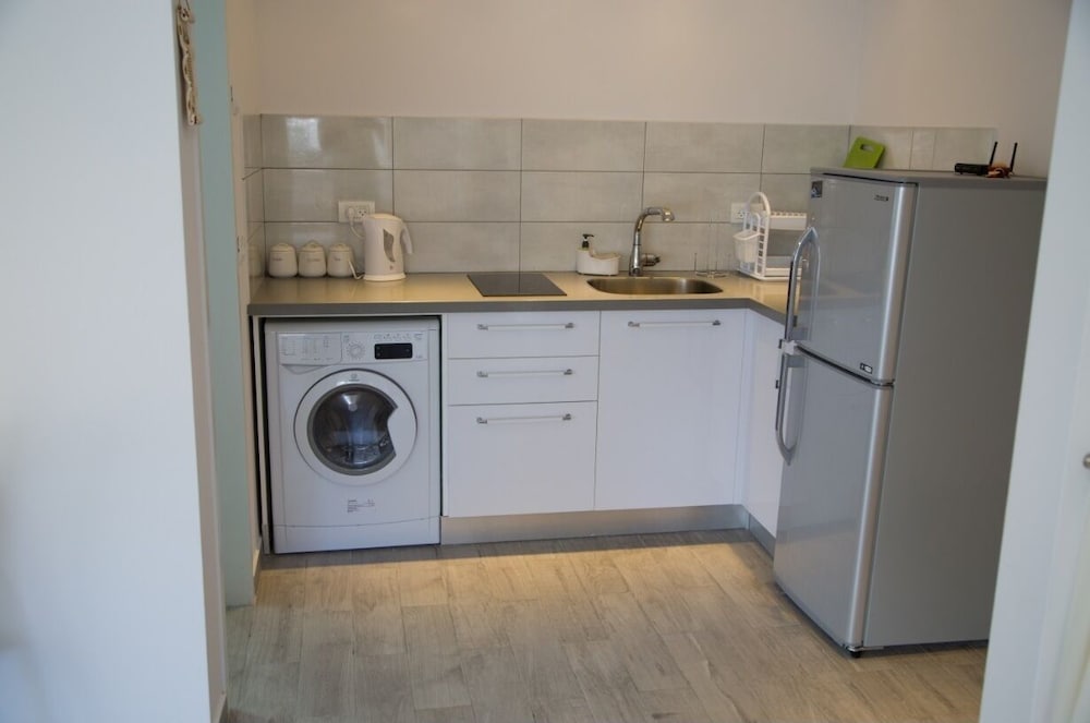 Фото Royal Lea Apartments