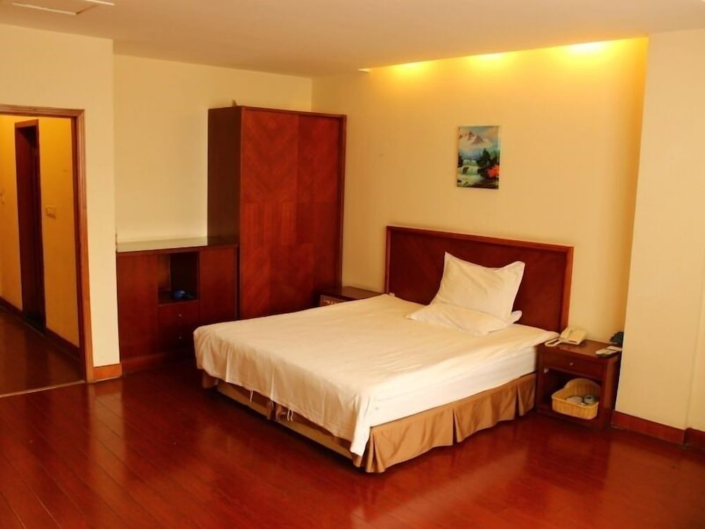 Фото GreenTree Inn Nanjing Yuhuatai District Yinqiao Market Express Hotel