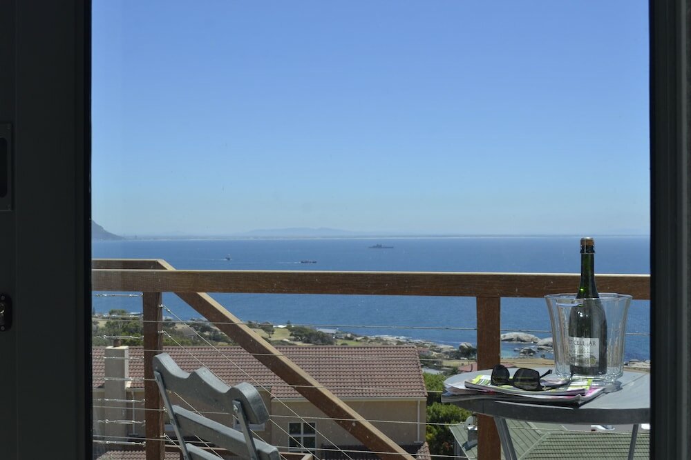 Фото Oceans Drift Guest House - Adults Only