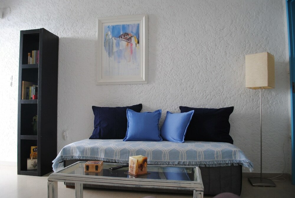 Фото Andromachi Apartments