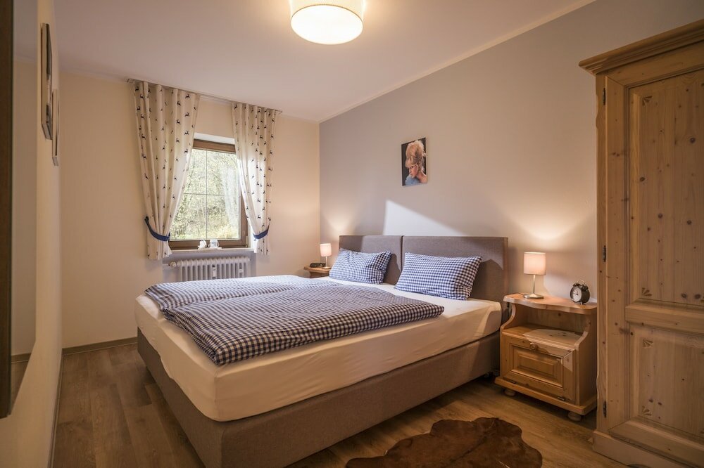 Фото Ferienwohnanlage Bergschlössl