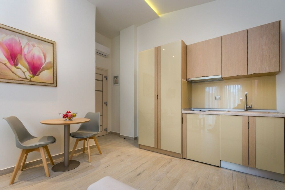 Фото Lobelia Luxury Suites