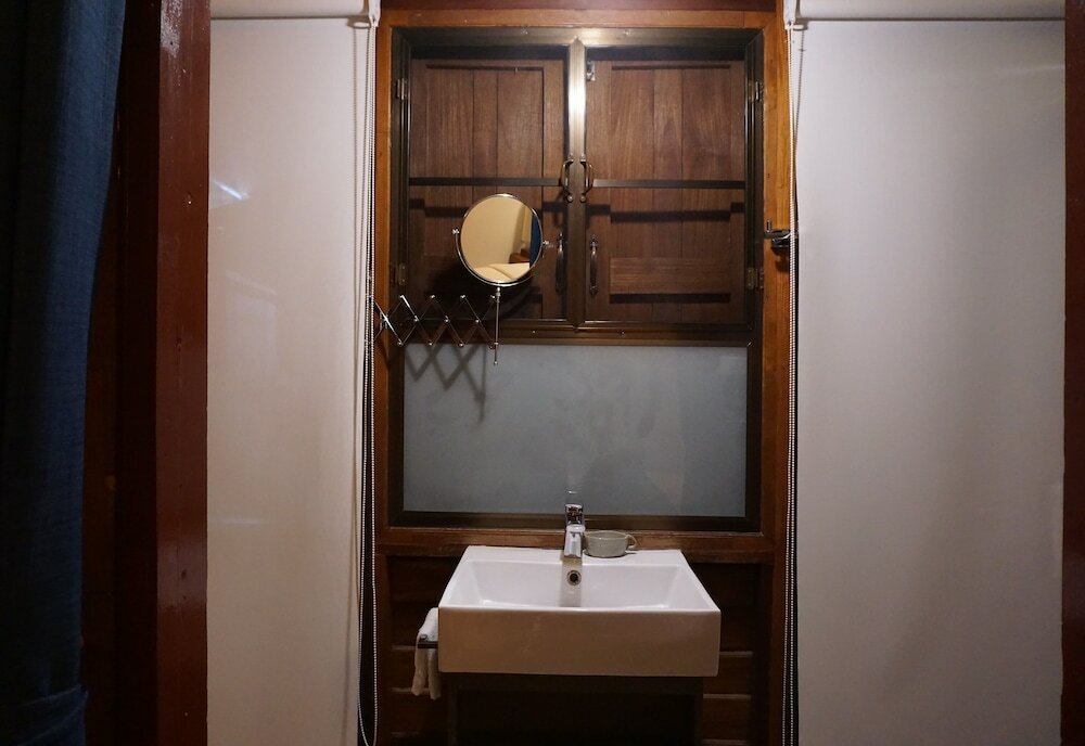 Фото Gingerbread House B&b