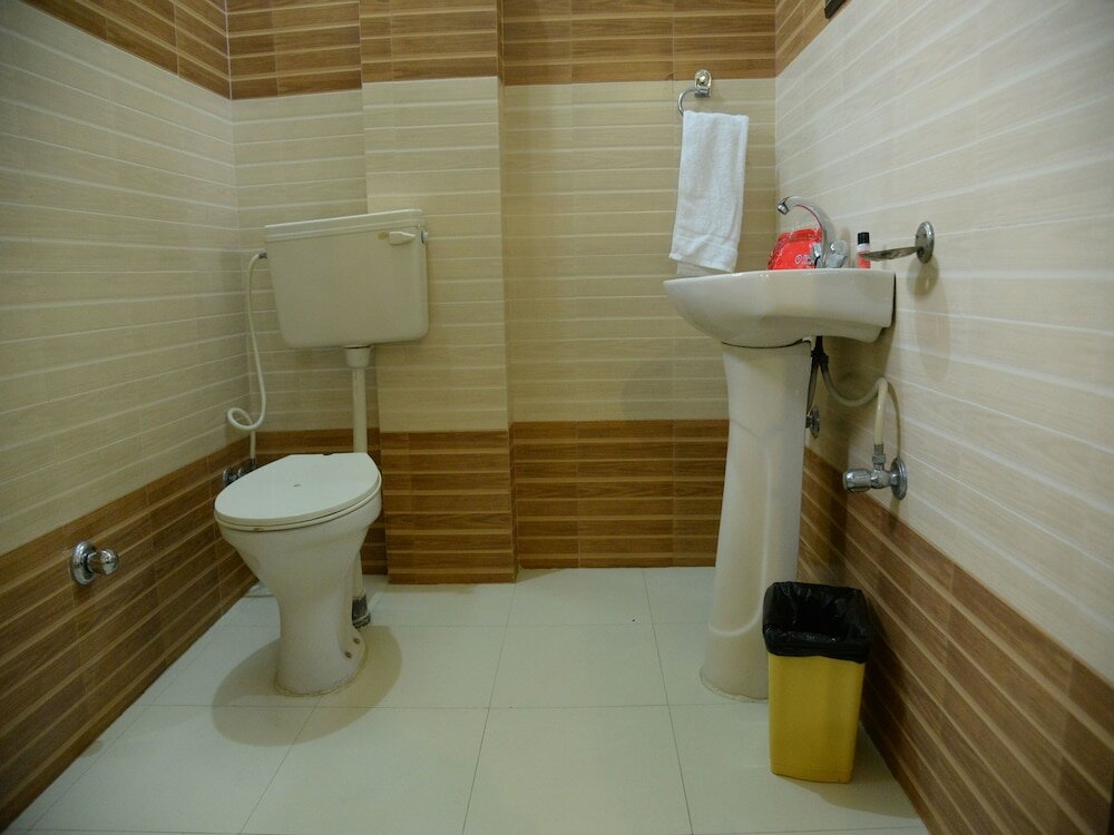 Фото Oyo 2886 Hotel Satyam