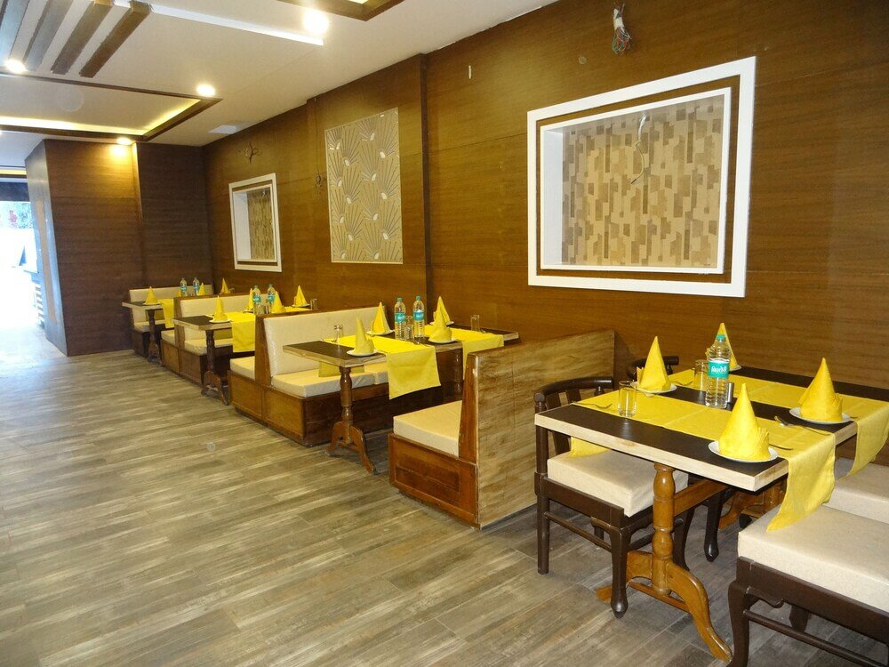 Фото Kamakshi Residency by Royal Collection