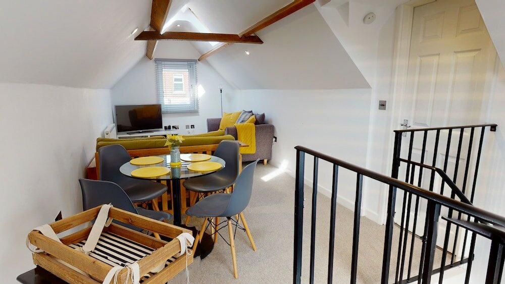 Фото Beautiful Coach House