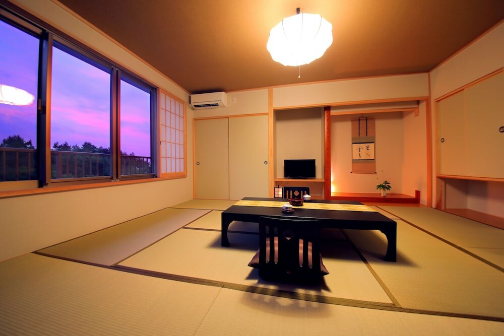 Фото Kuju Kanko Hotel