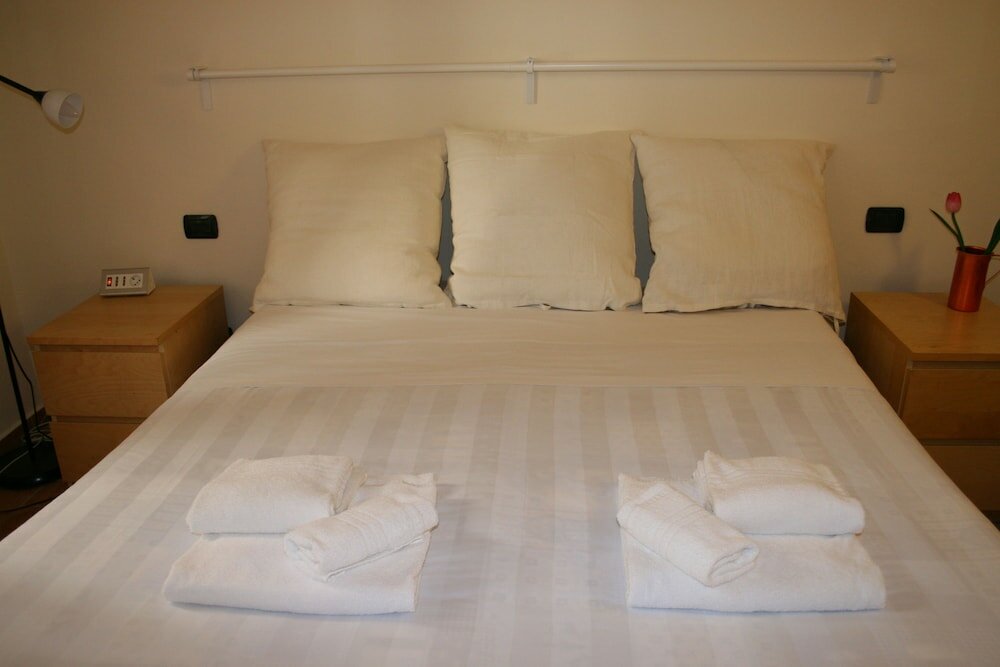 Фото La corte di San Giuseppe