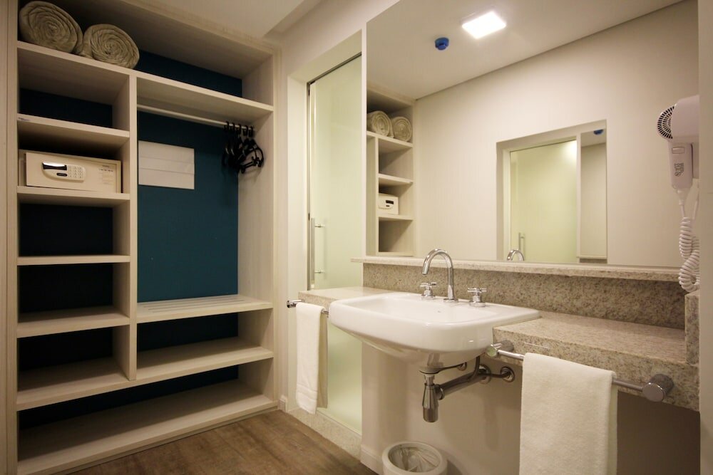 Фото Hot Beach Resort