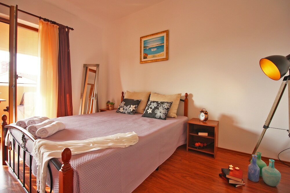 Фото Apartments Irena 1310