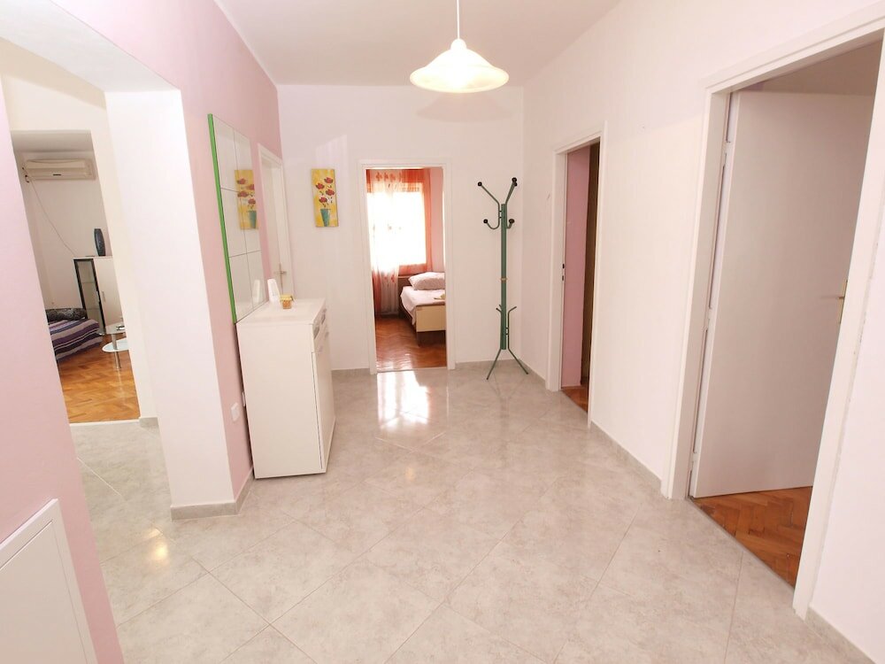 Фото Apartments Ivanka 1056