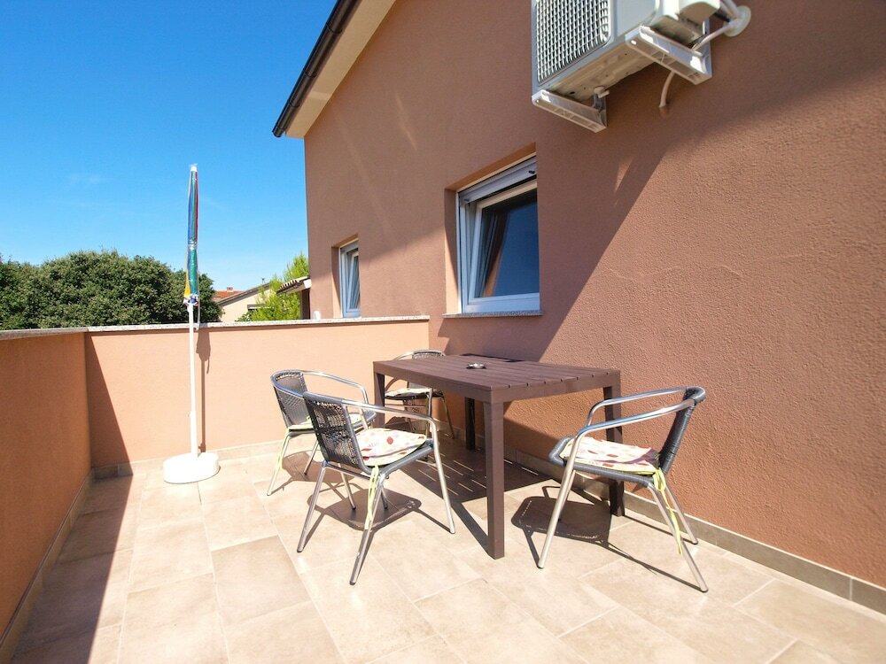 Фото Apartments Dario 1480