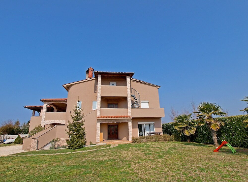 Фото Apartments Dusanka 799