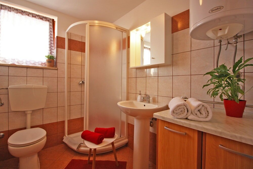 Фото Apartments Irena 1310