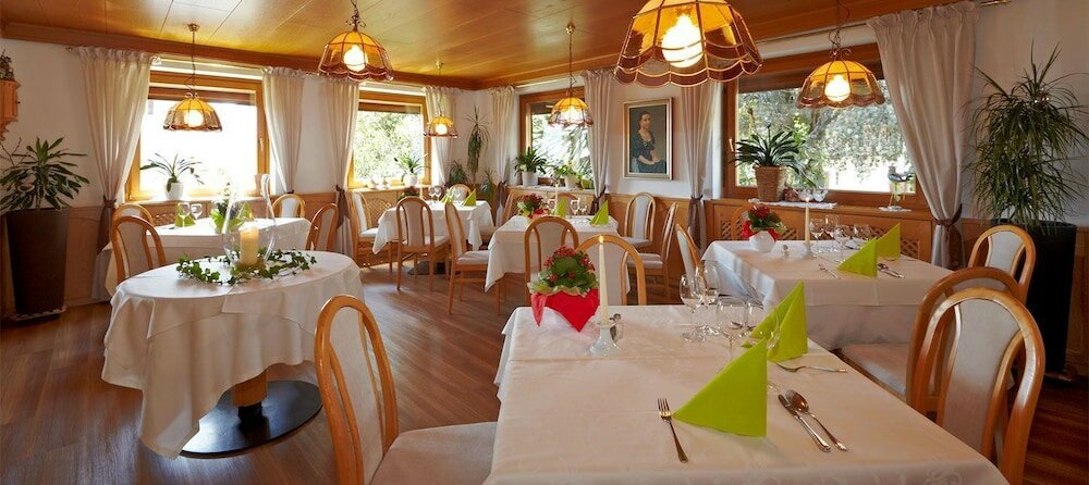 Фото Hotel Mair am Turm