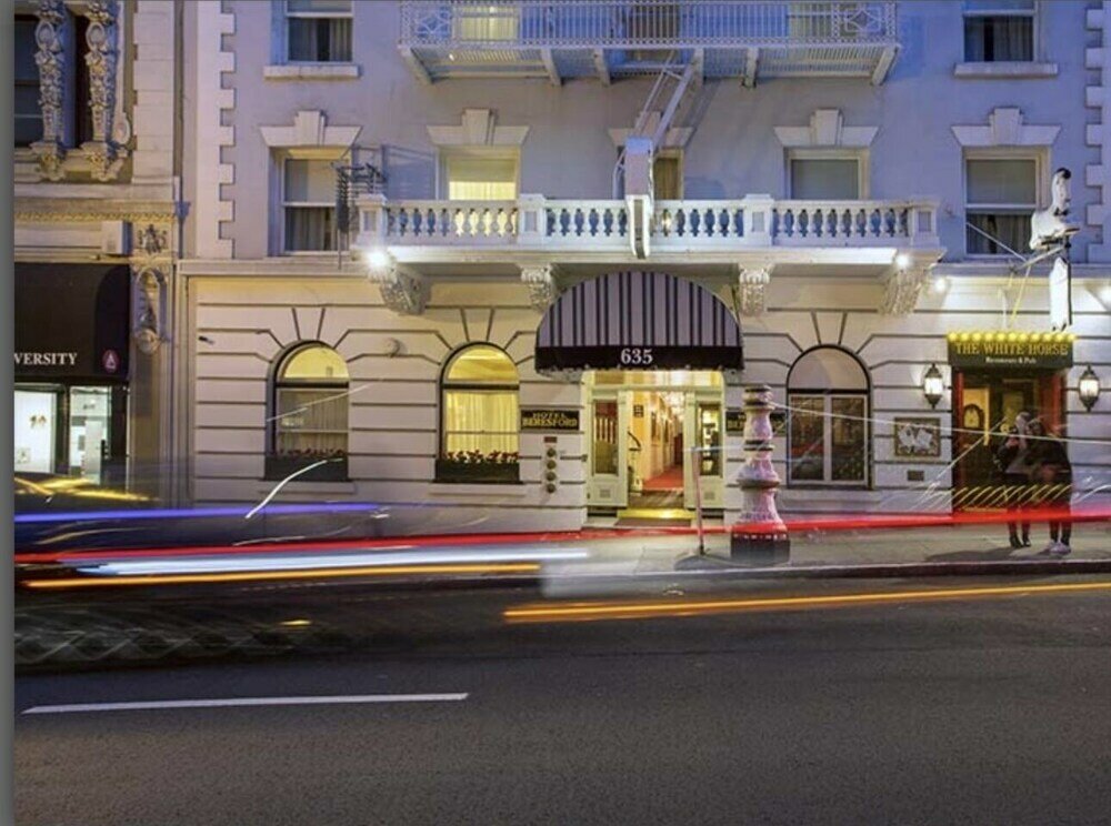 Фото отеля 3