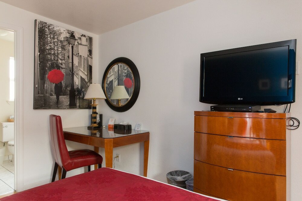 Фото Alpine Inn And Suites