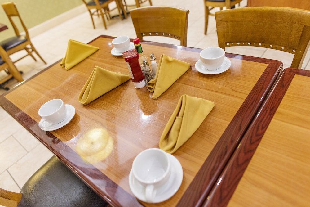 Фото Holiday Inn Austin Midtown, an Ihg Hotel